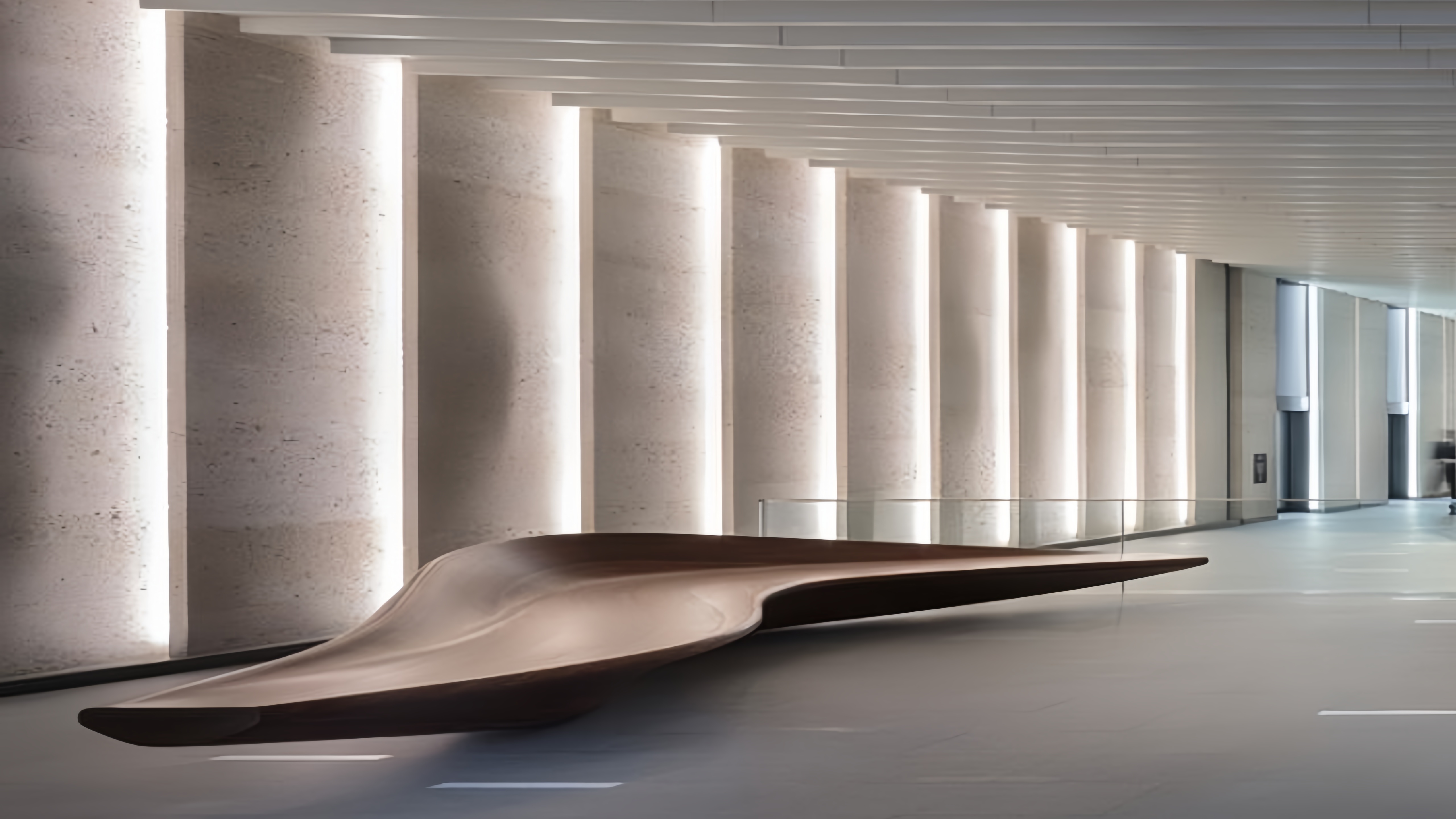 Жирная и скульптурная форма отеля отель