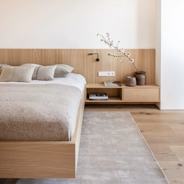 Гостеприимная спальня на стенах на стенах