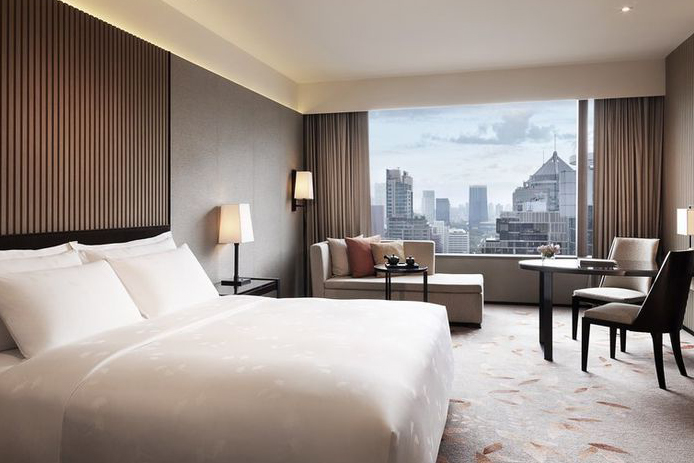 Руководство по поддержанию и уходу за мебелью отеля