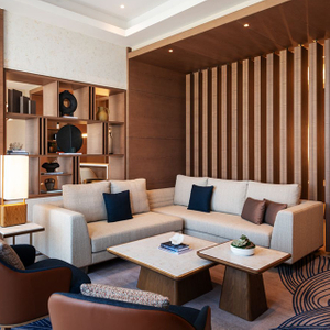 Sheraton Hotels & Resorts Роскошный отель с диваном