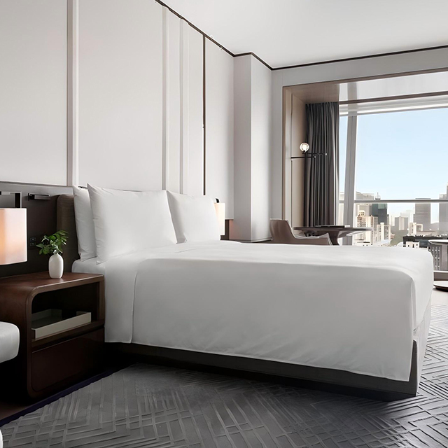 JW Marriott Modern Hotel King Size Bed