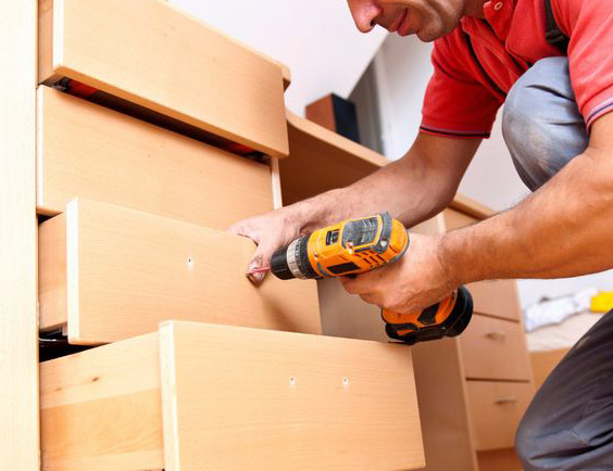 Квалифицированная рабочая мебель